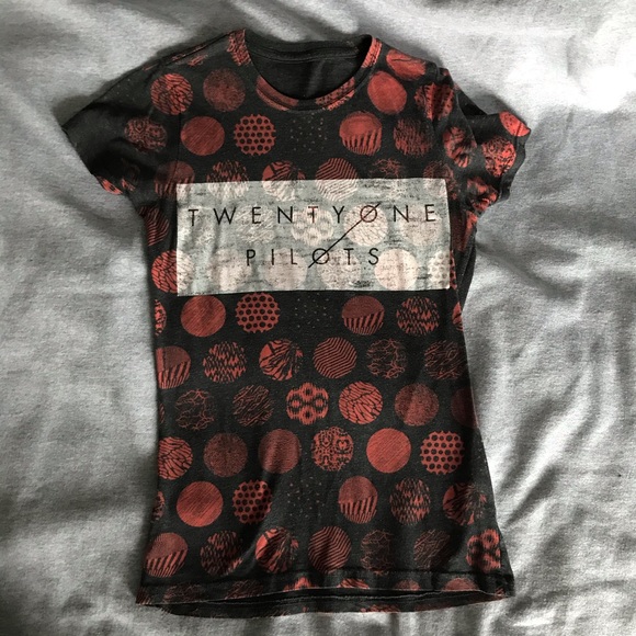 Twenty One Pilots graphic tee shirt - Picture 1 of 4